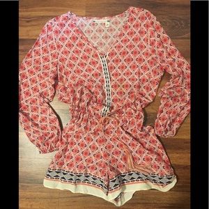 Chelsea & Violet Romper Size Medium